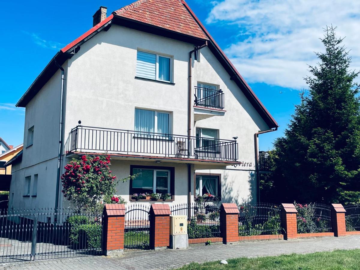 Ferienwohnung Dom Wczasowy Riviera Ustronie Morskie Exterior foto